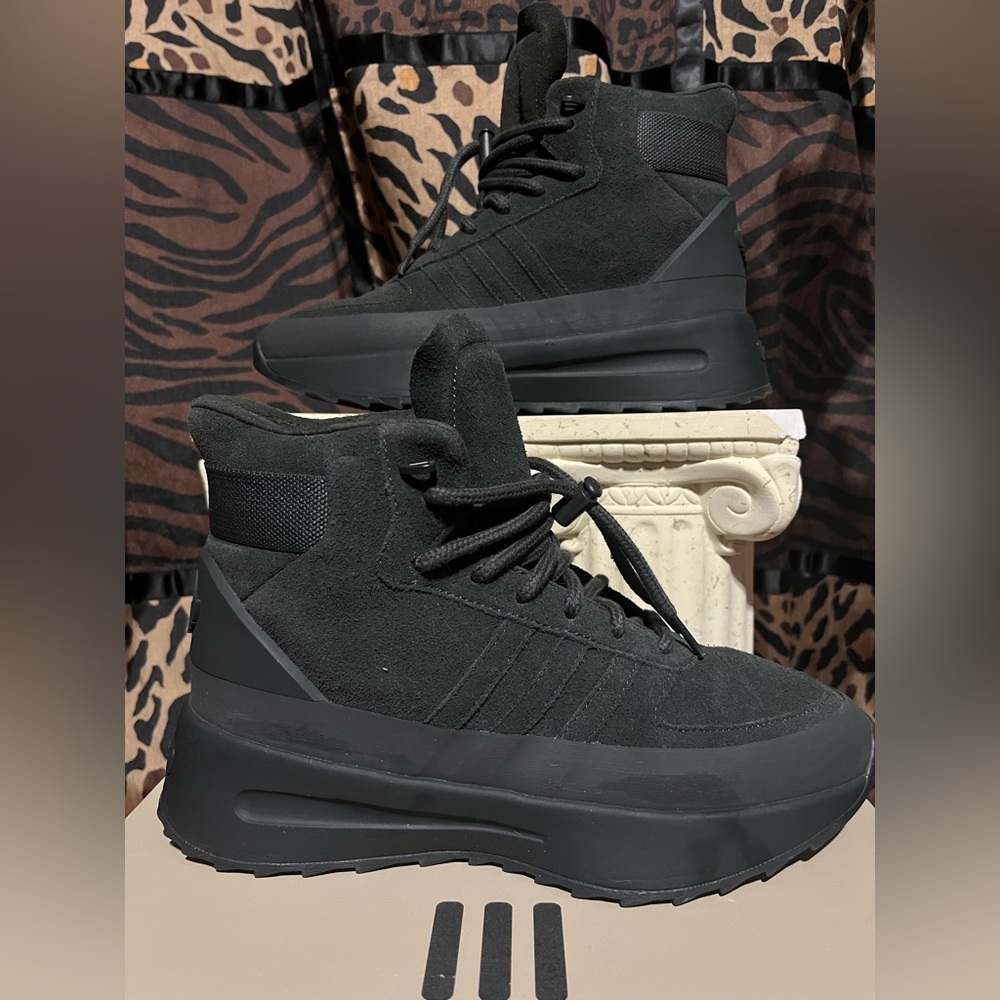 Adidas X Fear of God LA Hiker VNDS Size 10.5